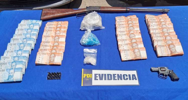 Vallenar Pdi Incautó Droga Y Más De 46 Millones De Pesos En Procedimiento Antinarcótico 0262