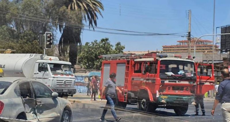 accidente-carro-bomberos--p0n2uz13dk3gdaw29dsdzhz2tofhn3p306oibi2944.jpg